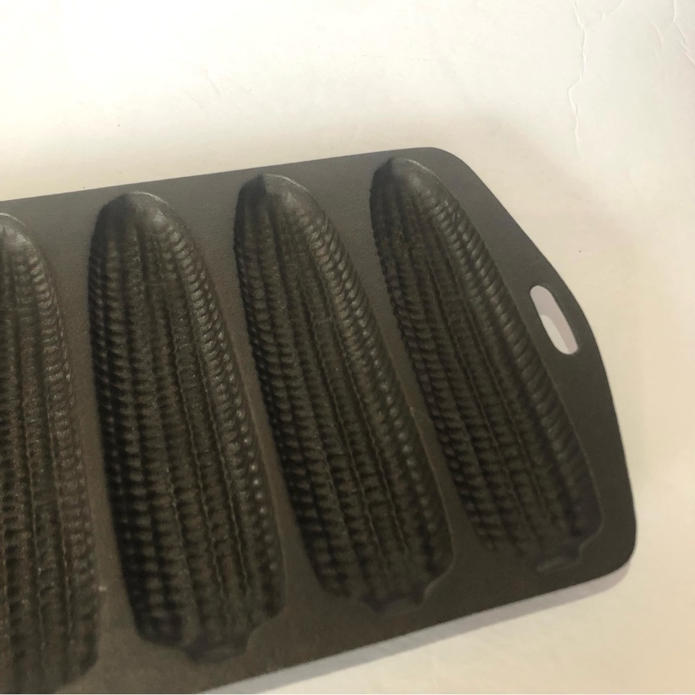 Vintage Cast Iron Lodge Corn Stick Cornbread Pan